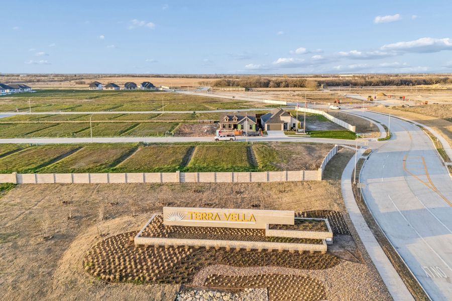 Terra Vella Community Photo