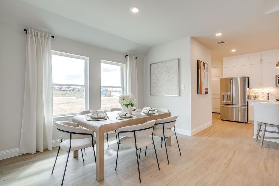 Furnished interior in a model home at Creekside in Royse City (Image 93).