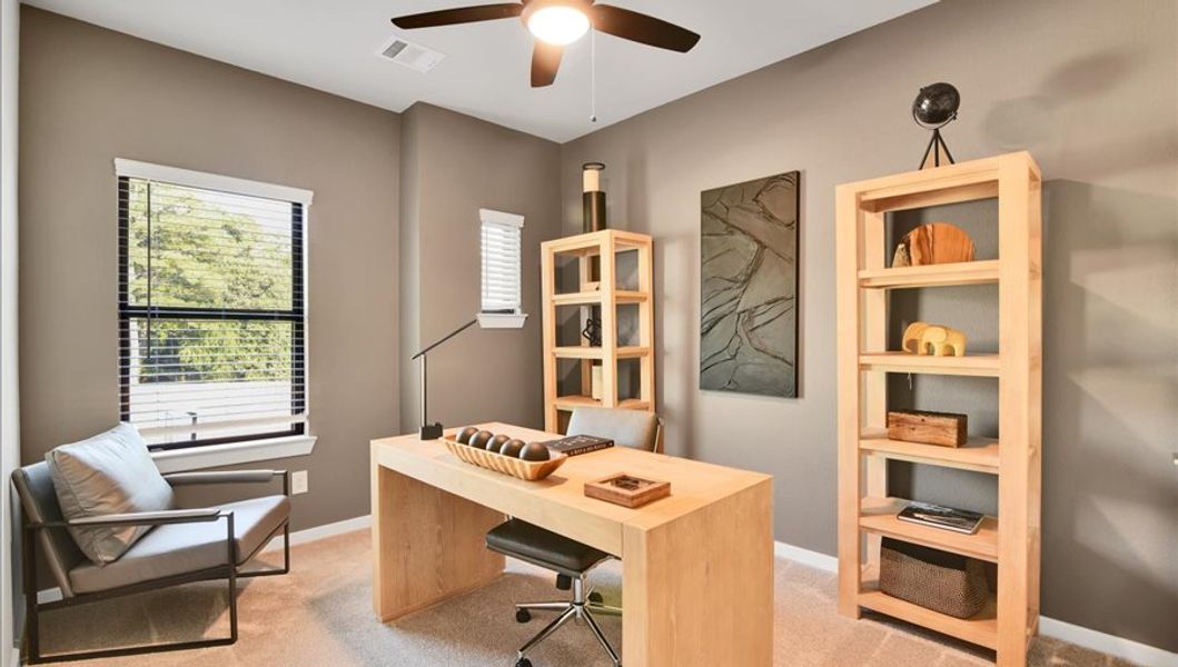 Furnished interior in a model home at Summer Place  35' in Montgomery (Image 26).