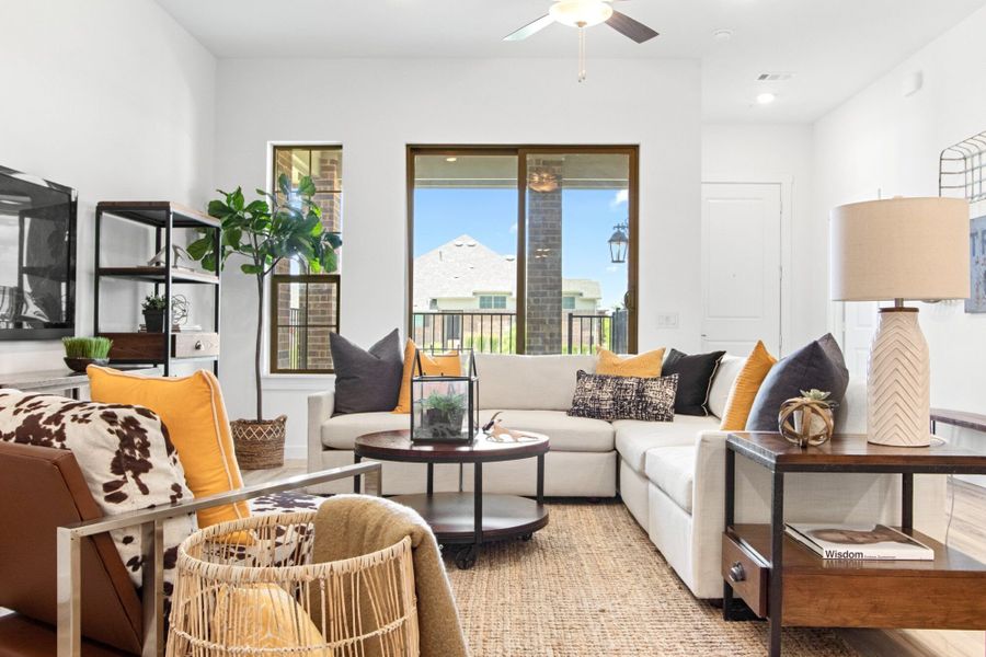 Mira Lagos Villas,75054