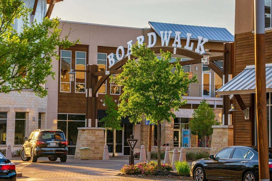 Image 22 of the Towne Lake: Rear Entry Townhomes community in Cypress, TX.