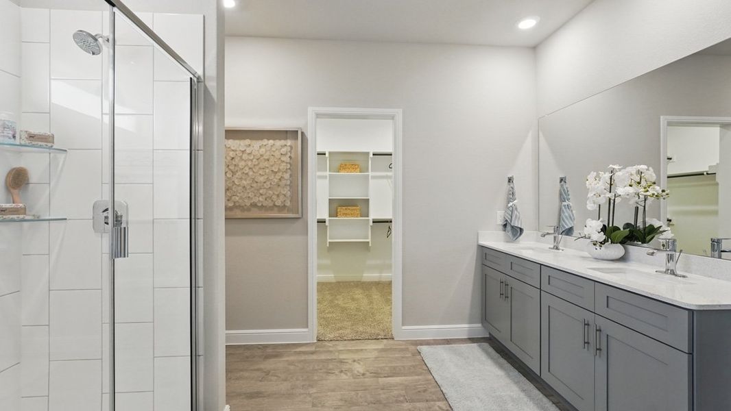 Furnished interior in a model home at Retta Estates in Mansfield (Image 24).