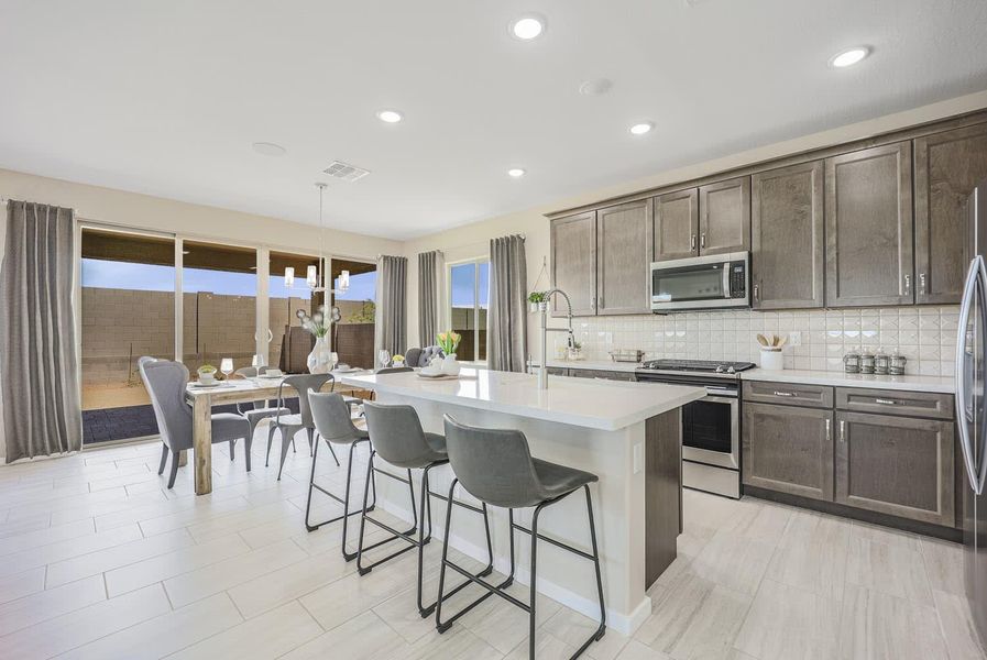 Kitchen | Encatadora | Marketside Tercera | Verrado | New homes in Buckeye, Arizona | Landsea Homes Kitchen | Encatadora | Marketside Tercera | Verrado | New homes in Buckeye, Arizona | Landsea Homes