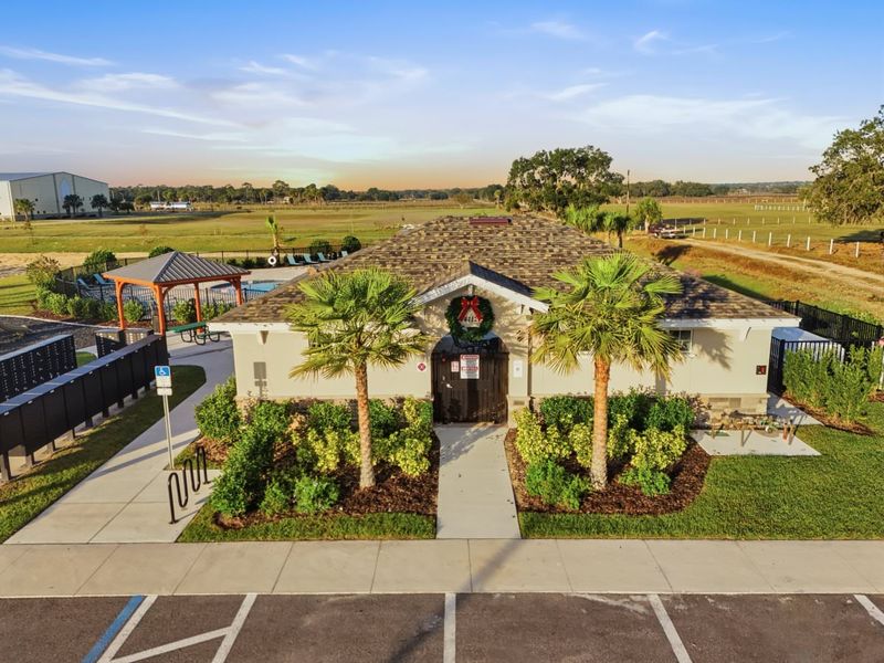 Community amenity available to residents of Grove at Crosswinds in Haines City (Image 2).