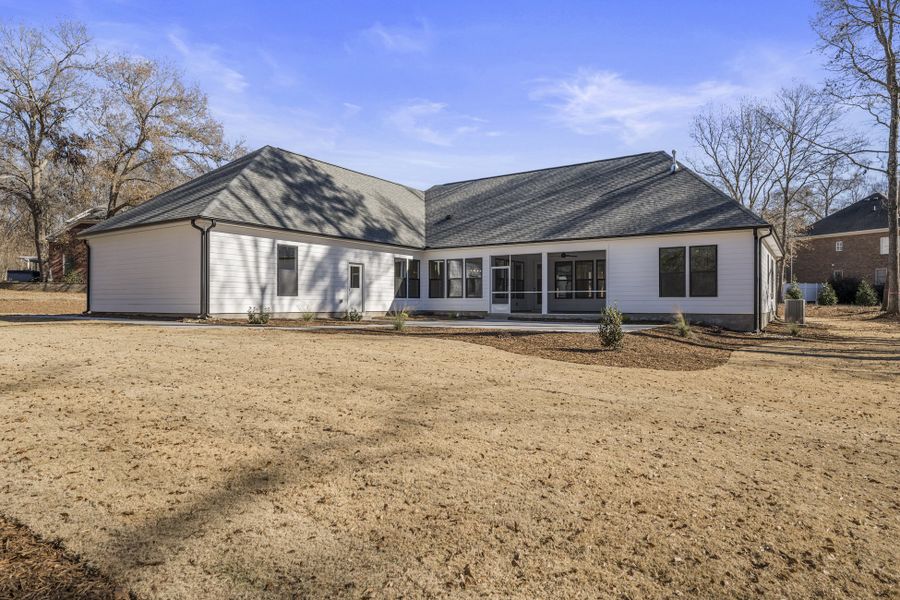 Front exterior of a home in the Silvers Crossing community, located in Taylors, SC (Image 10).