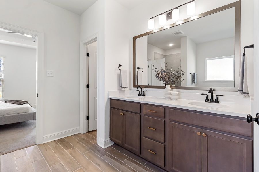 Natureview Community - Freeport Florida - Comstock III G - Primary Bathroom