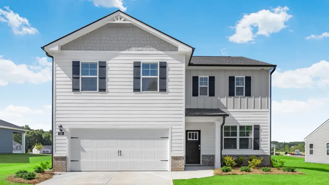 Front exterior of a home in the Stillwater Lake Oconee community, located in Eatonton, GA (Image 10).
