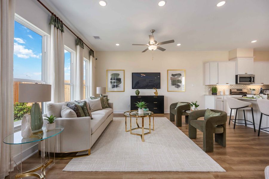 Alicante Model Home – Picasso Floorplan – Family Room Alicante Model Home – Picasso Floorplan – Family Room