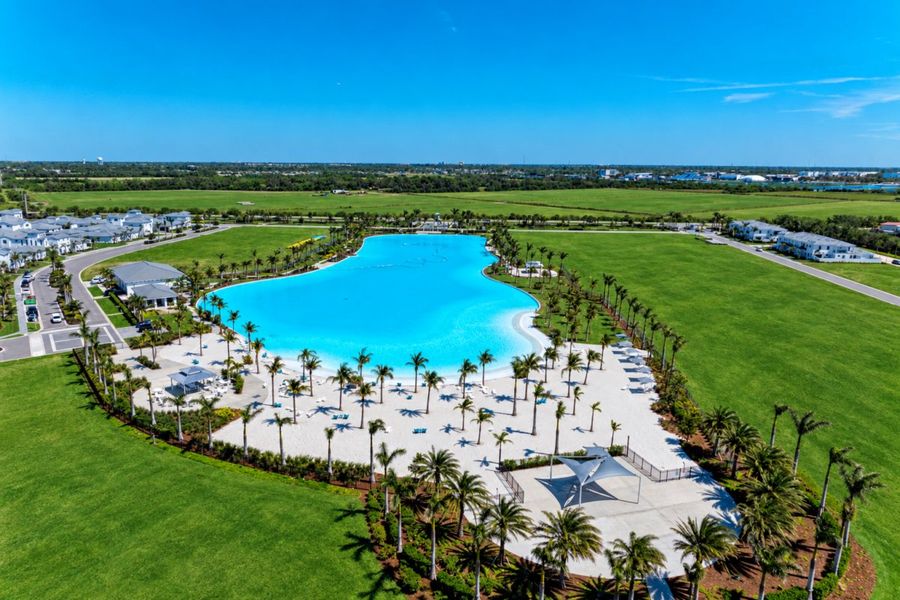 Community amenity available to residents of Aqua in Bradenton (Image 39).