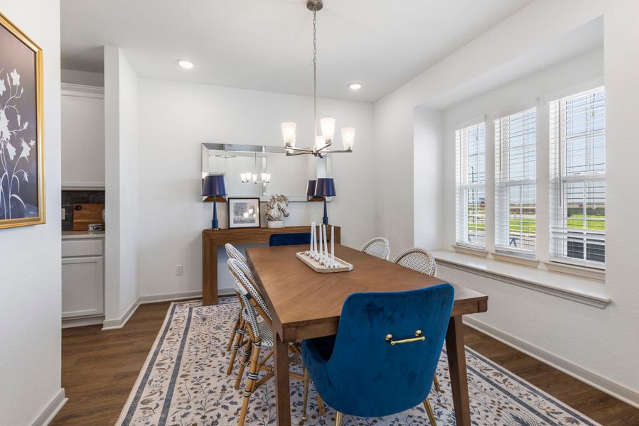 Furnished interior in a model home at Hartrick Ranch in Temple (Image 8).