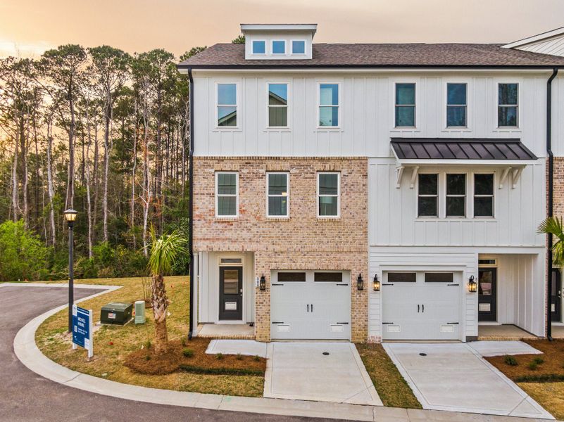 Front exterior of a home in the Anchors Bend Townes community, located in Wilmington, NC (Image 5).