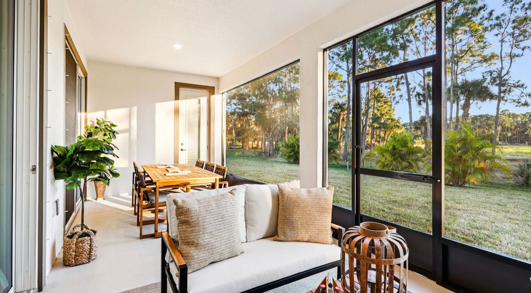 Exterior details of a home in Malabar Springs, Palm Bay (Image 3). Exterior details of a home in Malabar Springs, Palm Bay (Image 3).