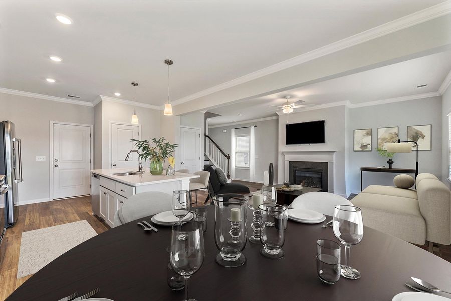 Highland | Dining Room to Great Room