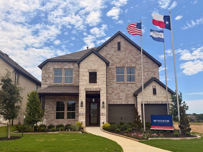 Front exterior of a home in the Oak Ridge Park community, located in Corinth, TX (Image 3). Front exterior of a home in the Oak Ridge Park community, located in Corinth, TX (Image 3).