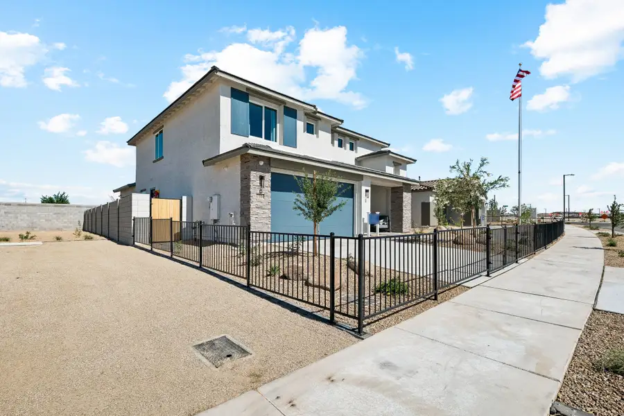 Goodyear, AZ New Homes.  - Slide 5