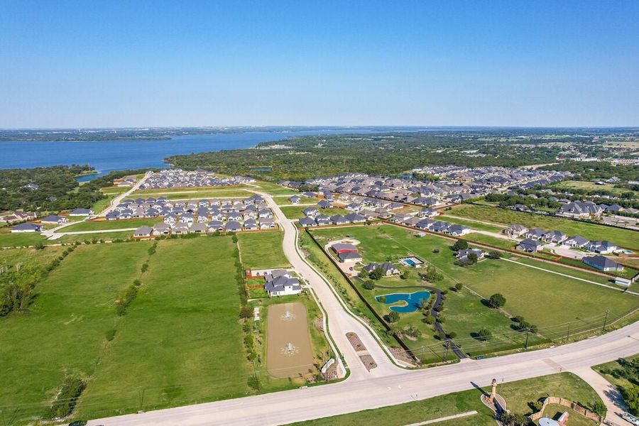 Image 93 of the South Oak 60s community in Oak Point, TX.