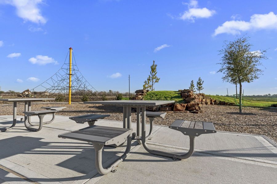 Image 43 of the Southwinds community in Mont Belvieu, TX. Image 43 of the Southwinds community in Mont Belvieu, TX.