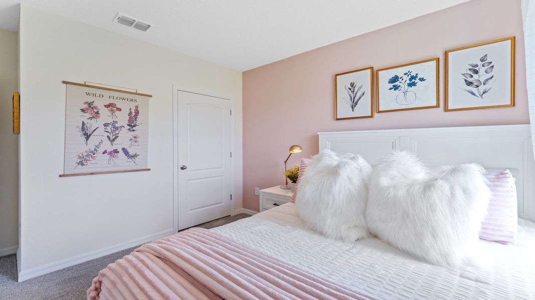 Furnished interior in a model home at Gardenside at Ormond Station in Ormond Beach (Image 30). Furnished interior in a model home at Gardenside at Ormond Station in Ormond Beach (Image 30).