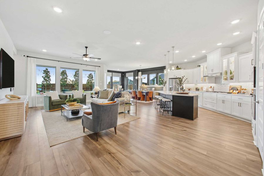 Furnished interior in a model home at Myrtle Creek in Waxahachie (Image 9). Furnished interior in a model home at Myrtle Creek in Waxahachie (Image 9).