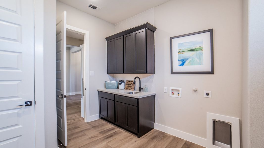 Furnished interior in a model home at Ladera at the Reserve at Mansfield in Mansfield (Image 9). Furnished interior in a model home at Ladera at the Reserve at Mansfield in Mansfield (Image 9).
