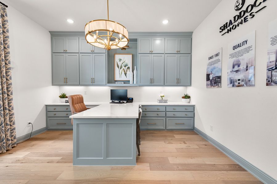 Furnished interior in a model home at The Homestead - 72' in Rockwall (Image 16).