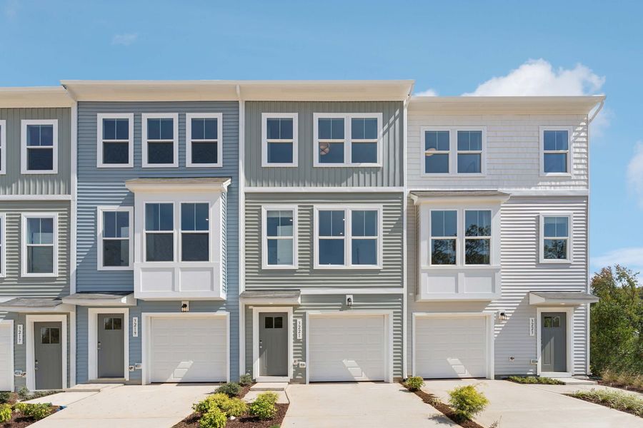 New low-maintenance townhomes in South Raleigh New low-maintenance townhomes in South Raleigh