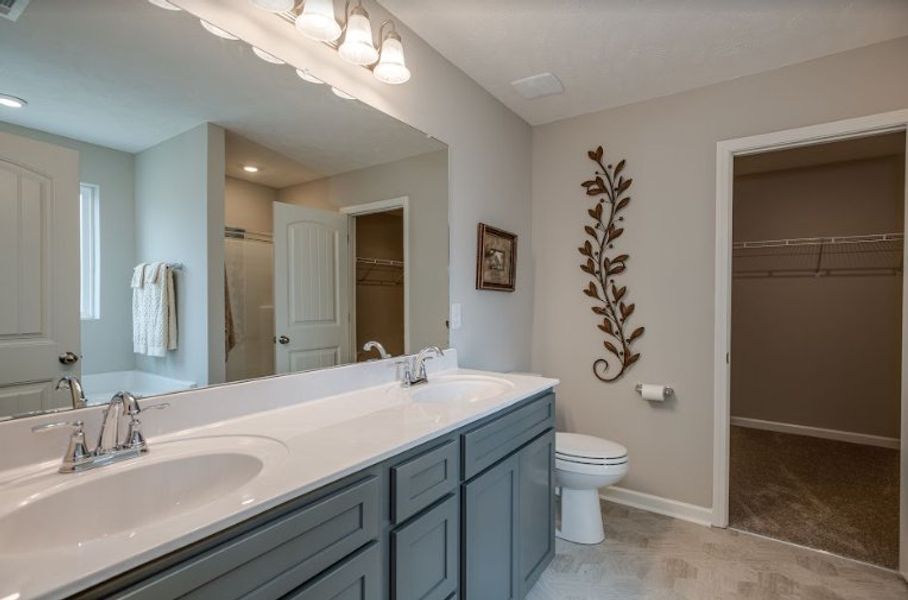 1726 Owners Bathroom