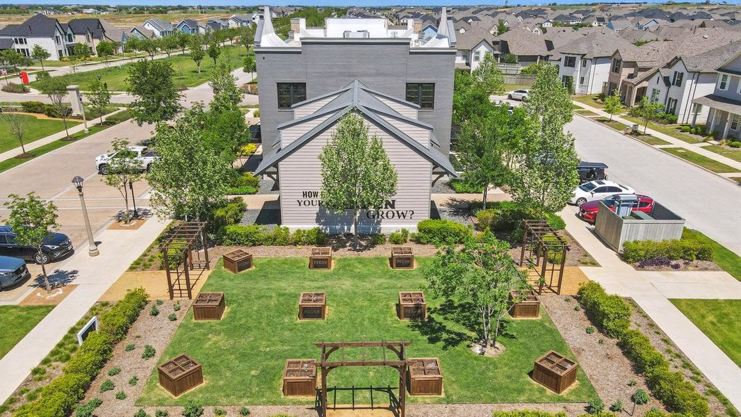 Community amenity available to residents of Pecan Square in Northlake (Image 11).