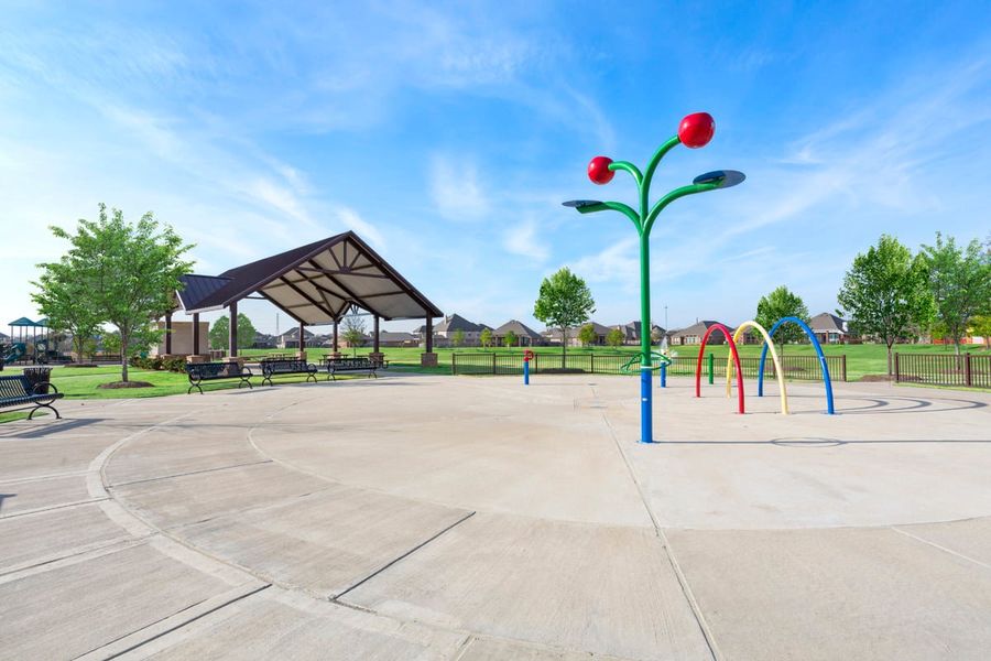 Community splash pad