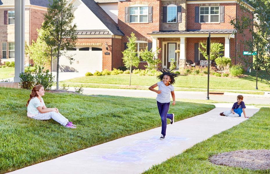Image 8 of the Katy Crossing community in Katy, TX.