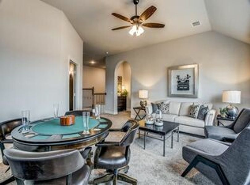 Image 19 of the Queensgate community in Mansfield, TX.