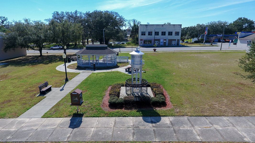 Image 39 of the Forest Lake community in Davenport, FL.