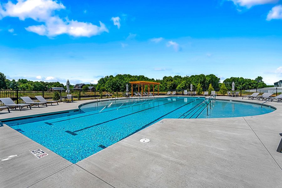 Fieldstone Pool and Cabana
