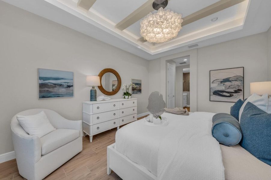Furnished interior in a model home at The Laurels in Parrish (Image 177).