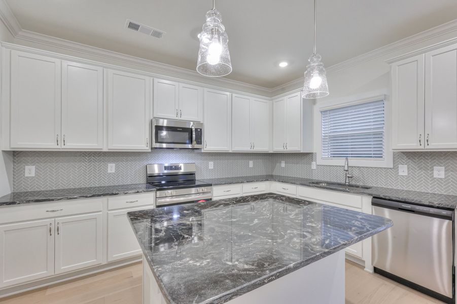 The Kirkland. *Photo is of example home. Selections and finishes may vary. The Kirkland. *Photo is of example home. Selections and finishes may vary.