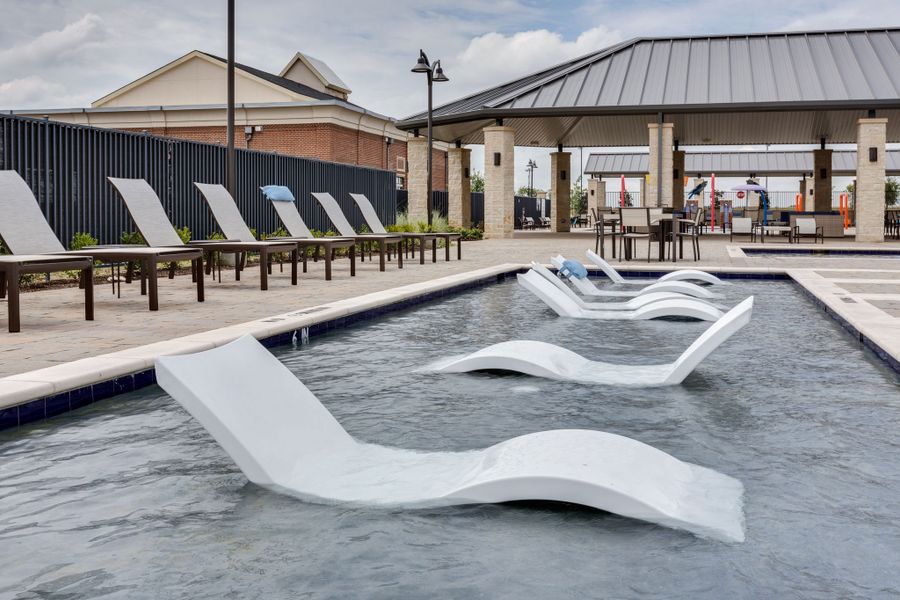 Image 14 of the Gateway Parks Cottages community in Forney, TX.