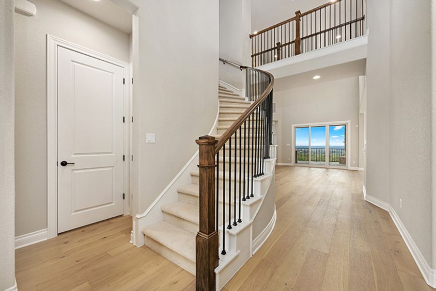 Image 2 of the La Ventana community in Marble Falls, TX. Image 2 of the La Ventana community in Marble Falls, TX.