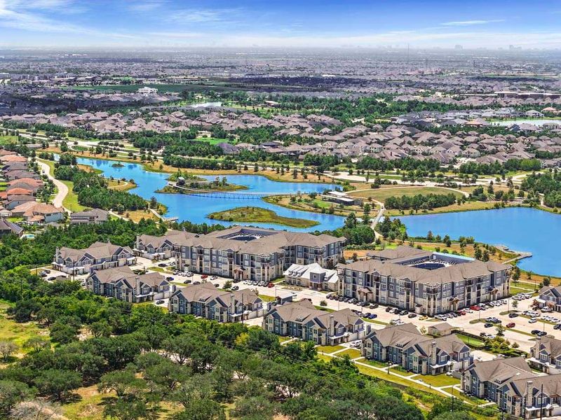Aerial view of the Bridgeland Central: The Cottages community in Cypress, TX, showing layout and nearby surroundings (Image 18).