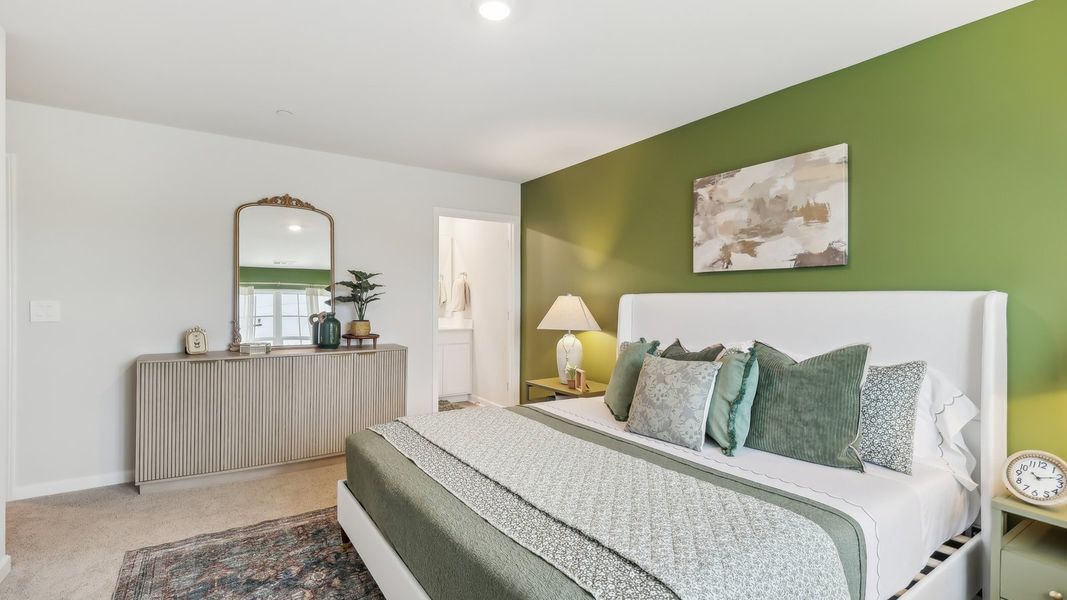 Furnished interior in a model home at Saddle Trace Townhomes in Lewisburg (Image 30). Furnished interior in a model home at Saddle Trace Townhomes in Lewisburg (Image 30).