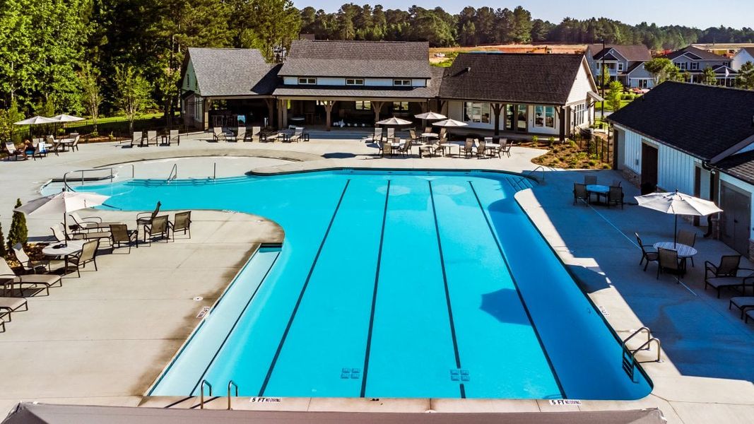 Community amenity available to residents of Twin Lakes in Hoschton (Image 3).