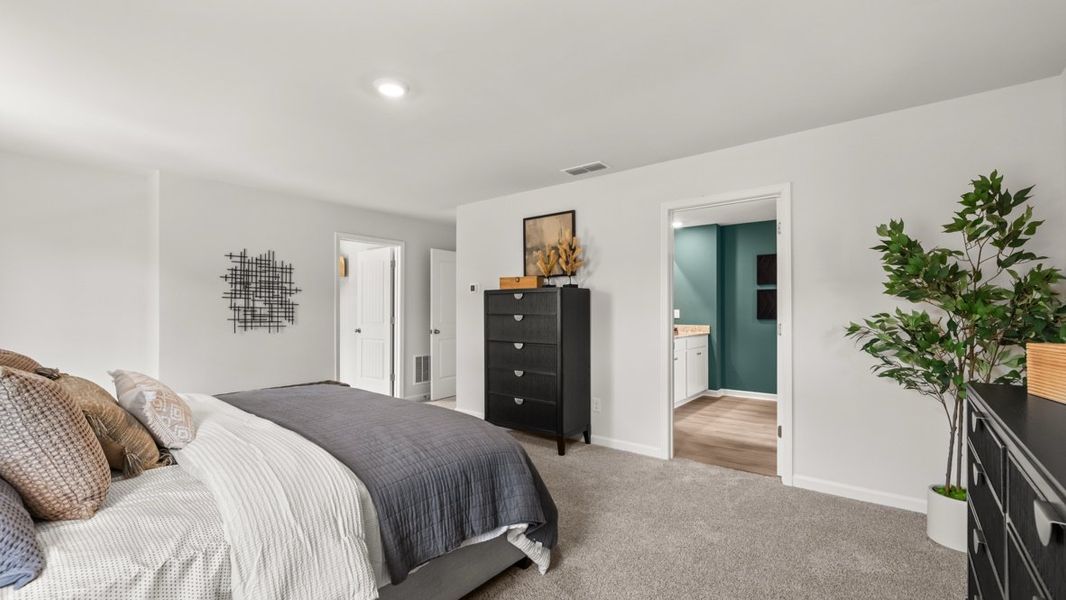 Furnished interior in a model home at Sheffield Highlands in Dallas (Image 39).