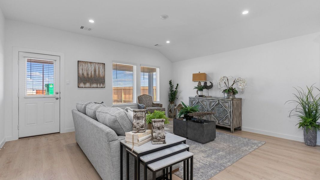 Furnished interior in a model home at Caldwell Crossing in Iowa Colony (Image 15). Furnished interior in a model home at Caldwell Crossing in Iowa Colony (Image 15).