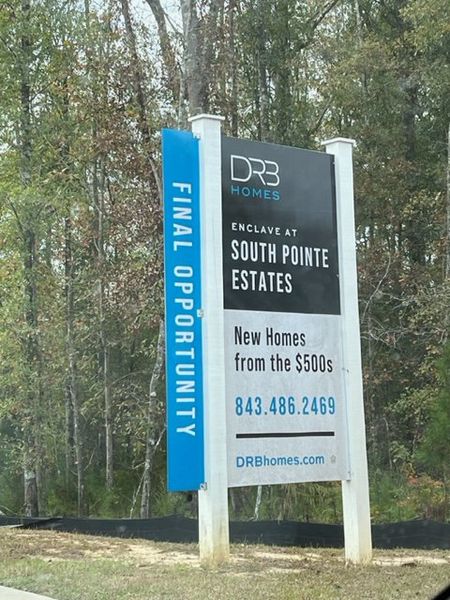 DRB Homes offers final opportunities in Enclave at South Pointe Estates, Summerville, SC.