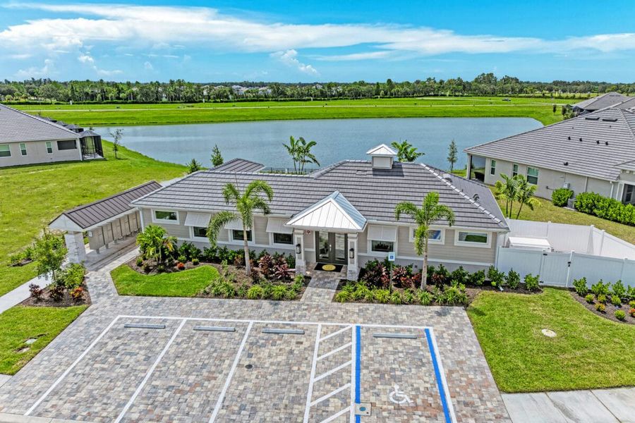 Community amenity available to residents of The Laurels in Parrish (Image 36).