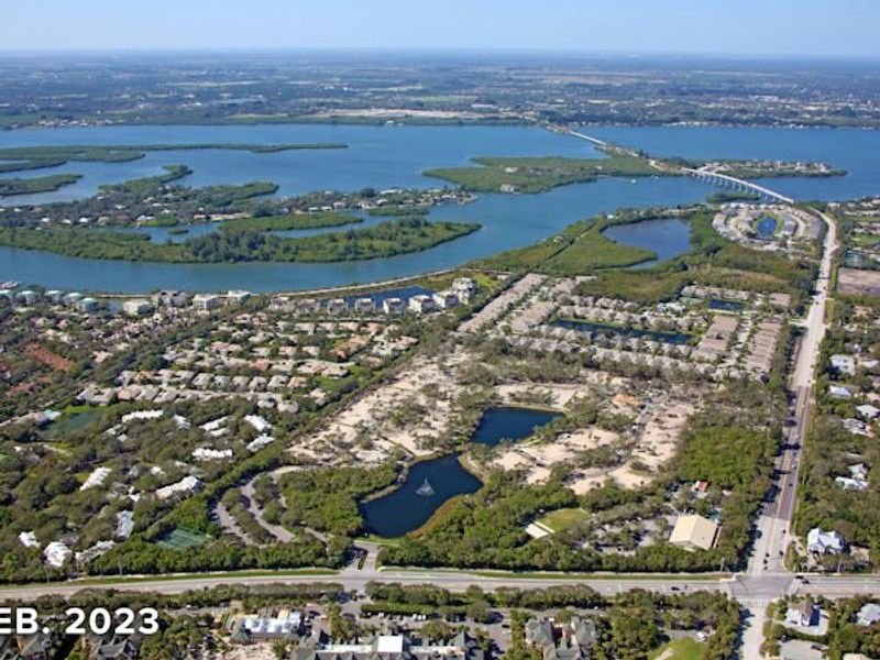 Aerial view of the Seaglass community in Vero Beach, FL, showing layout and nearby surroundings (Image 26).