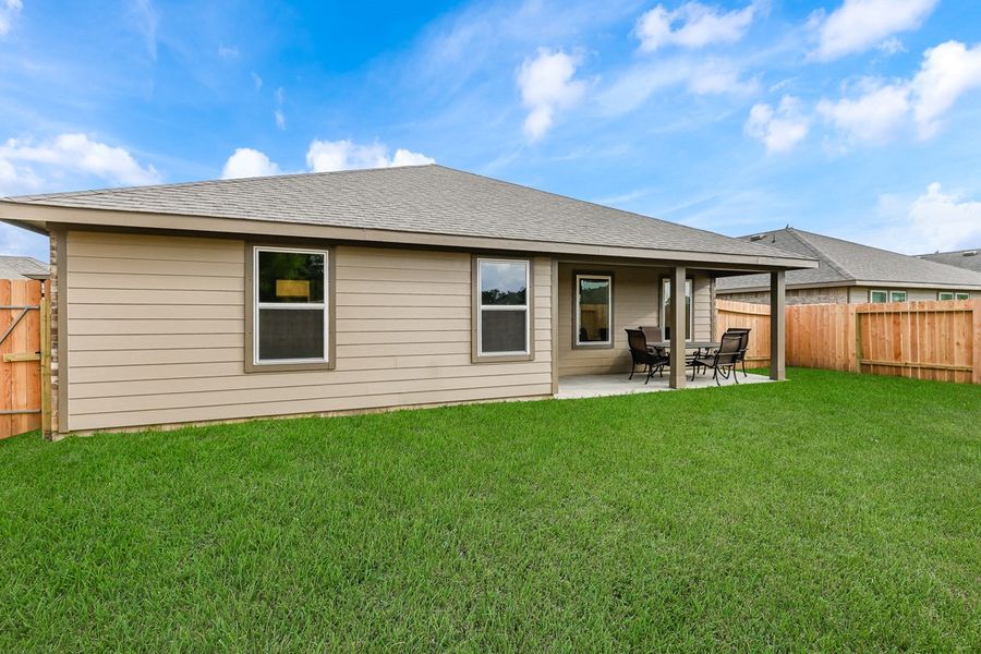 Exterior details of a home in Springwood, Beaumont (Image 4).