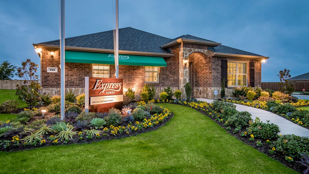 Image 2 of the Camden Parc - Anna community in Anna, TX.