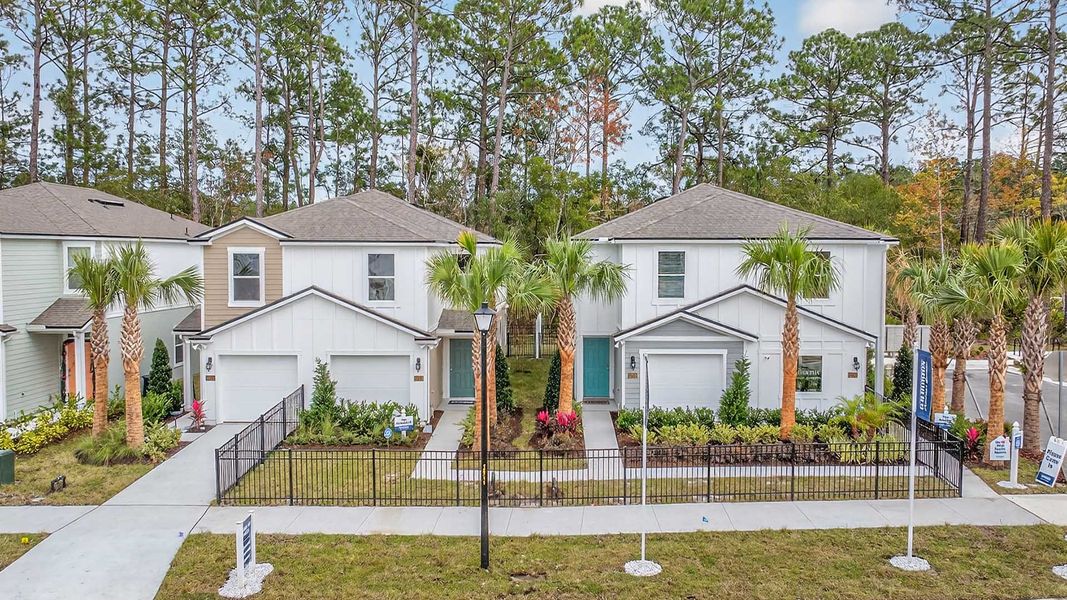 Front exterior of a home in the Hansen Creek community, located in Jacksonville, FL (Image 2).