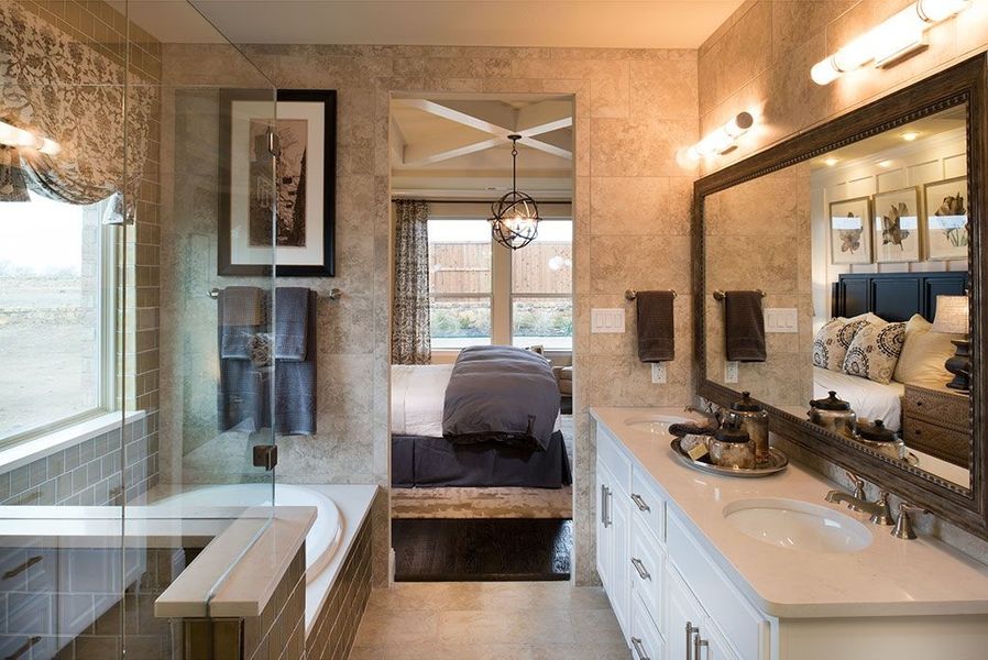 Image 92 of the University Place community in Dallas, TX.