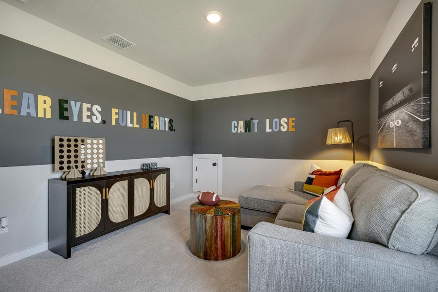 Fairway Crossing Model - Ellis